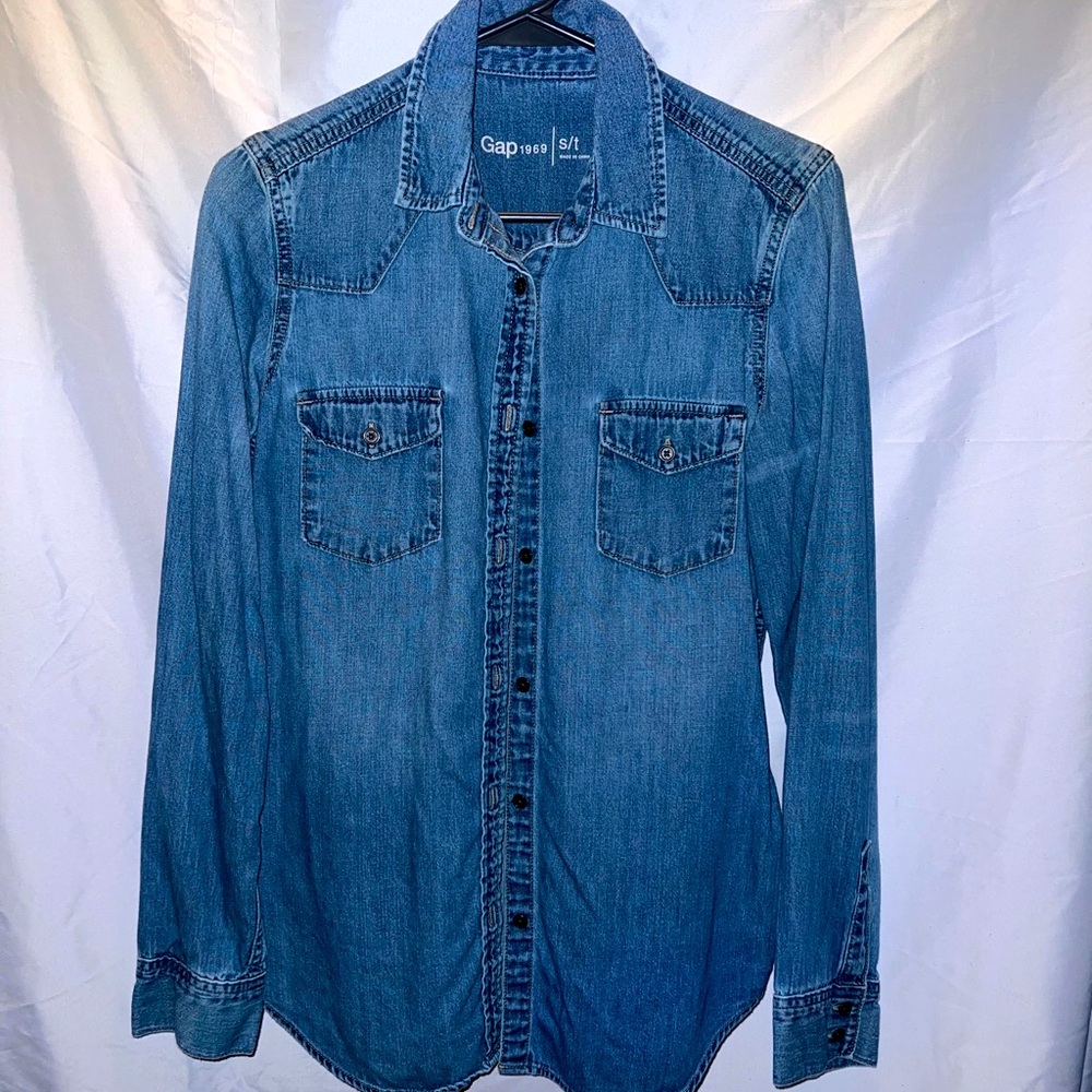 Gap Jean Button Down